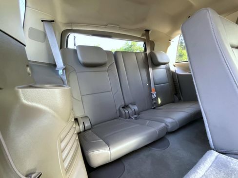 Used 2016 Chevrolet Tahoe LT w/ Luxury Package AWD/4WD image 23