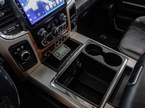 Used 2014 RAM 2500 Laramie w/ Convenience Group image 23