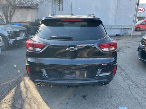 Used 2023 Chevrolet TrailBlazer RS w/ Sun and Liftgate Package image 5