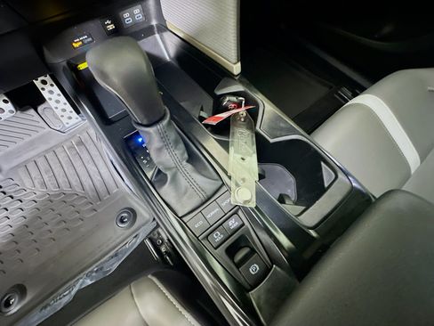 Certified 2025 Toyota Camry SE FWD image 22