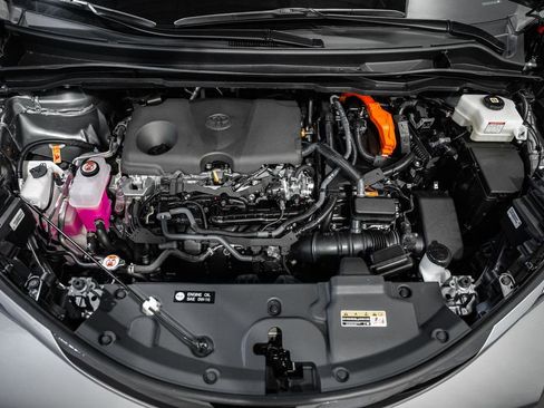 New 2026 Toyota Sienna Platinum image 20