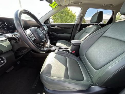 Used 2024 Kia Seltos SX w/ SX Sunroof Package AWD/4WD image 27