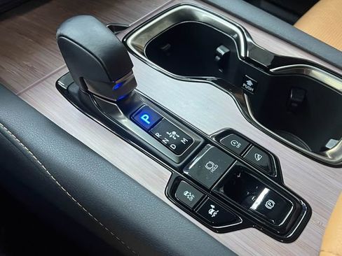 Used 2023 Lexus RX 350 Premium Plus w/ Accessory Package (Z1) image 20