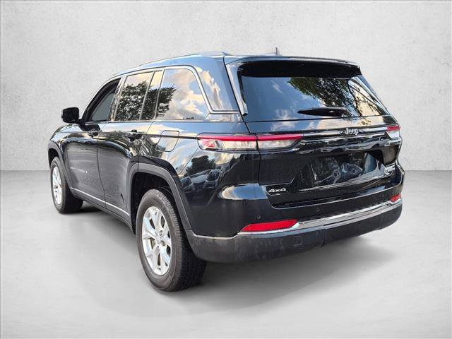 Used 2023 Jeep Grand Cherokee Limited AWD/4WD image 7