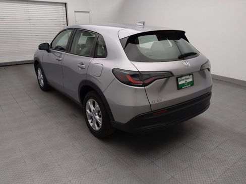 Used 2025 Honda HR-V LX image 5