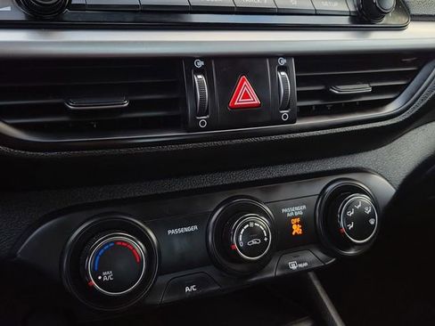 Used 2024 Kia Forte LXS image 11