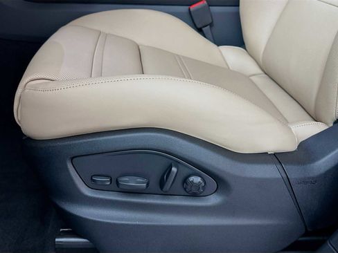 New 2026 Porsche Cayenne Coupe image 13