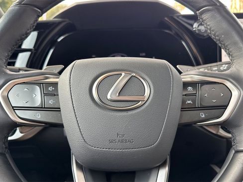 Used 2024 Lexus RX 350h image 22