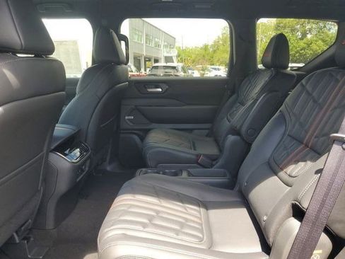 New 2026 Nissan Armada PRO-4X AWD/4WD image 7