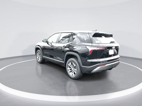 New 2026 Chevrolet Equinox LT w/ Convenience Package II image 6