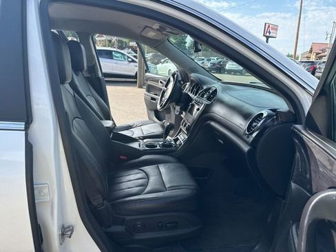 Used 2017 Buick Enclave Leather AWD/4WD image 15