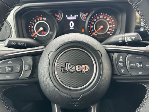 New 2026 Jeep Gladiator Sport image 19