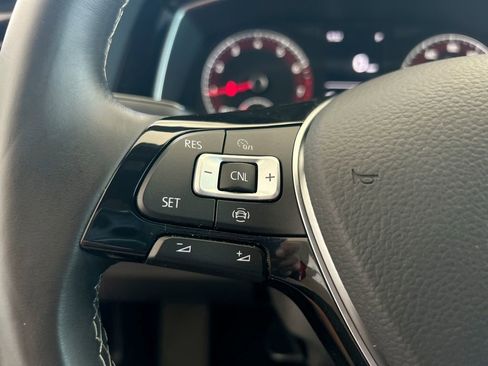 Certified 2021 Volkswagen Jetta R-Line FWD image 17