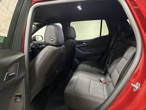 New 2026 Chevrolet Equinox LT w/ Safety and Technology Package AWD/4WD image 23