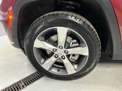 Used 2021 Jeep Grand Cherokee L Limited image 9