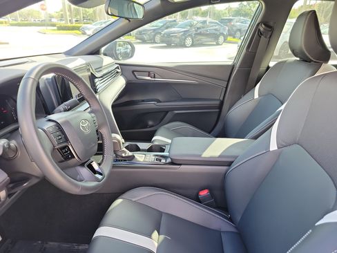 Used 2026 Toyota Camry SE FWD image 23