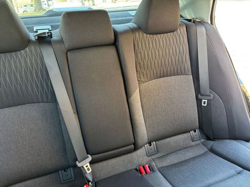 Used 2025 Toyota Camry LE image 32