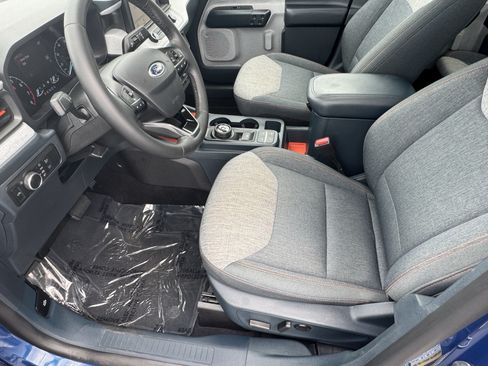 Certified 2023 Ford Maverick XLT w/ XLT Luxury Package FWD image 9