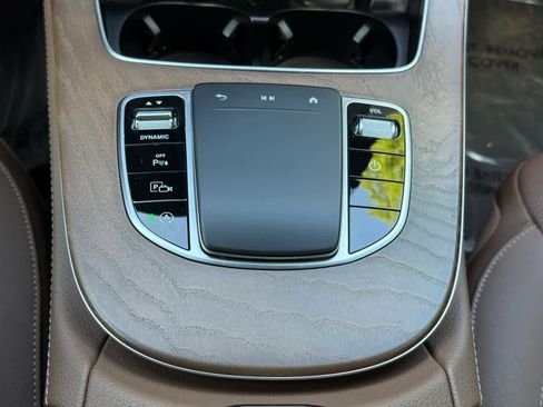 Certified 2022 Mercedes-Benz E 350 Sedan image 21