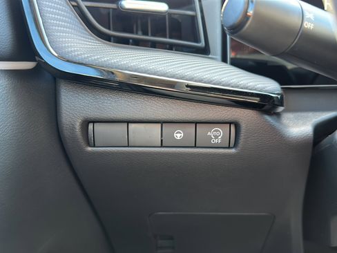 New 2026 Nissan Kicks SR image 25