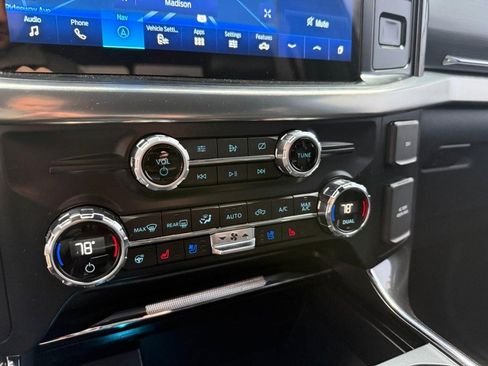 Used 2021 Ford F150 Lariat w/ Equipment Group 502A High image 34