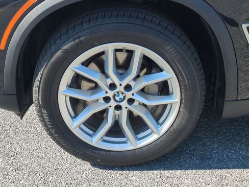 Certified 2023 BMW X5 xDrive40i w/ Premium Package image 11