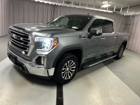 Used 2019 GMC Sierra 1500 SLT image 3
