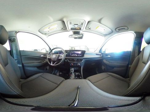 Used 2025 Buick Encore GX Preferred FWD image 41
