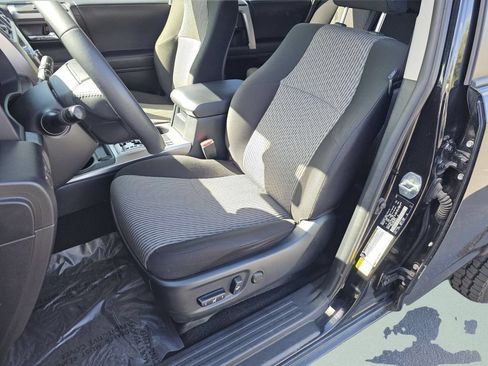 Used 2024 Toyota 4Runner SR5 AWD/4WD image 6