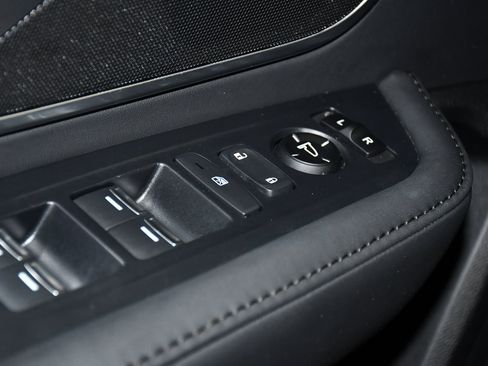 Certified 2023 Acura RDX AWD image 32