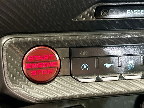 Used 2025 Ford Mustang Premium RWD image 24