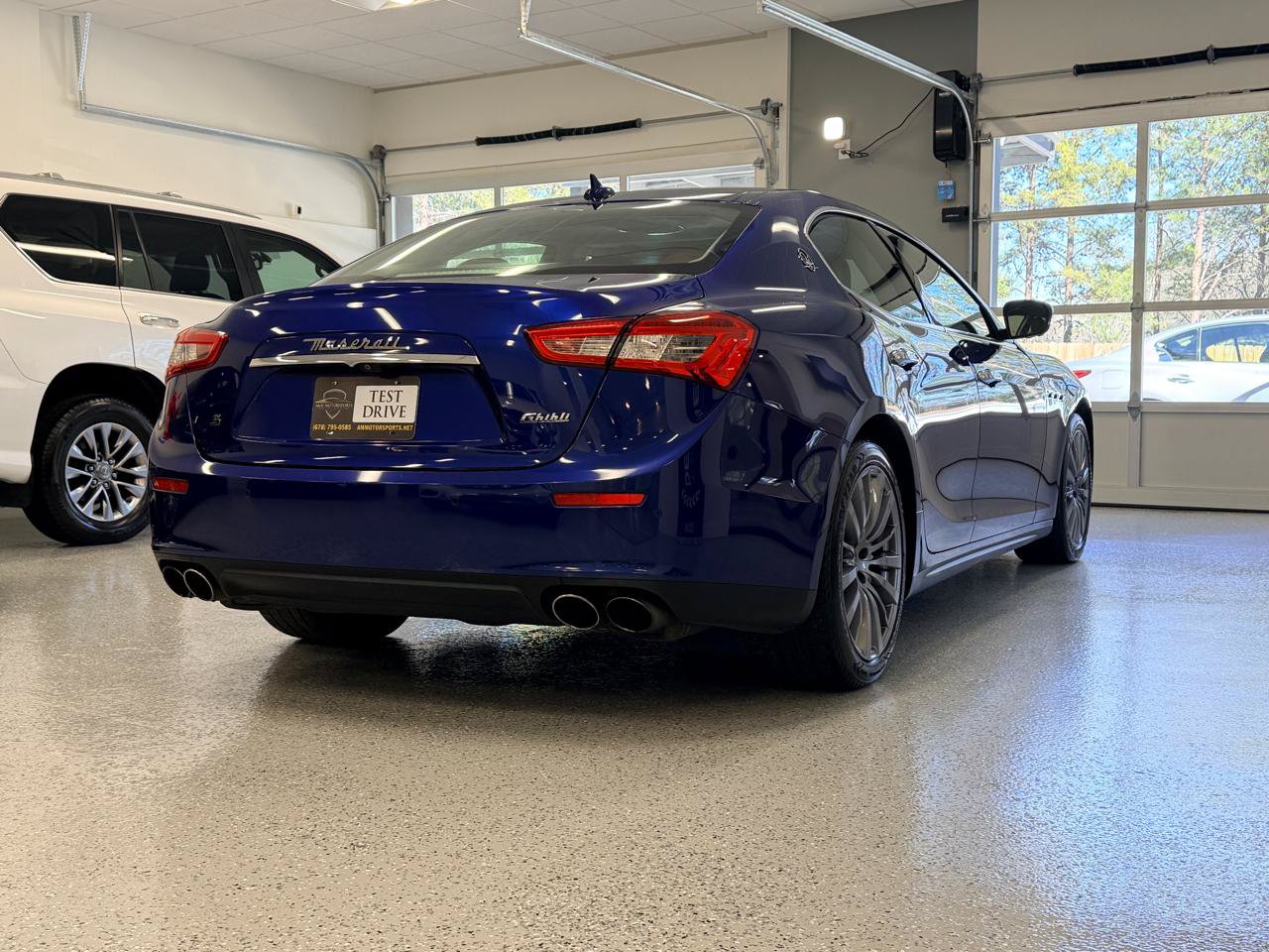 Used 2017 Maserati Ghibli S RWD image 9