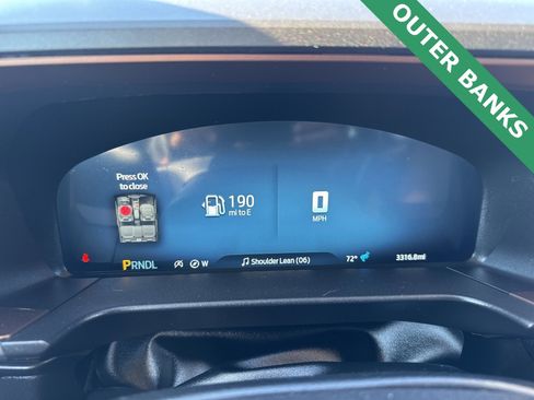 Used 2025 Ford Bronco Sport Outer Banks image 32