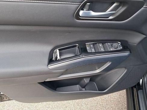 New 2025 Nissan Pathfinder SL w/ SL Premium Package image 11