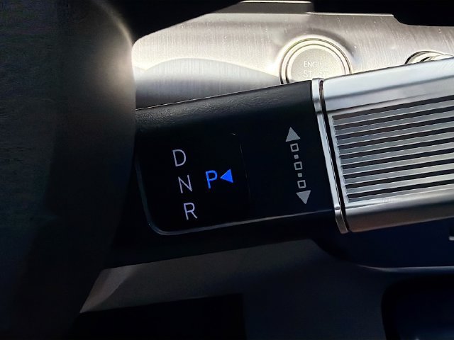 New 2026 Hyundai Kona Limited FWD image 17