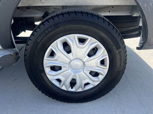 Used 2025 Ford Transit 250 Low Roof w/ Exterior Upgrade Package RWD image 17