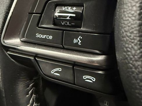 Used 2019 Subaru Ascent Premium image 31