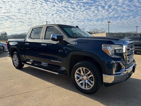 Used 2020 GMC Sierra 1500 SLT w/ SLT Premium Package image 3