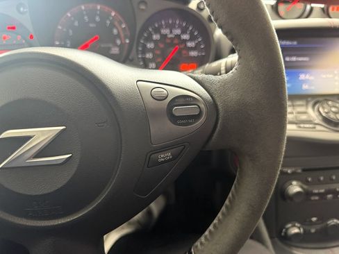 Used 2015 Nissan 370Z NISMO RWD image 36