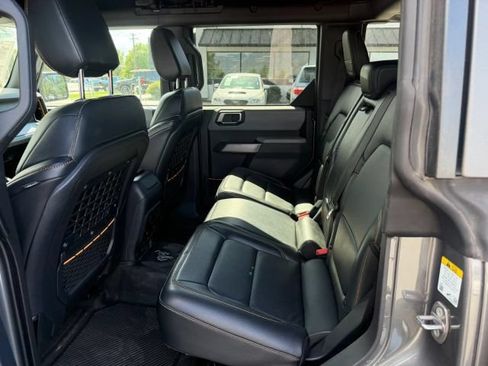 Used 2023 Ford Bronco Badlands AWD/4WD image 17
