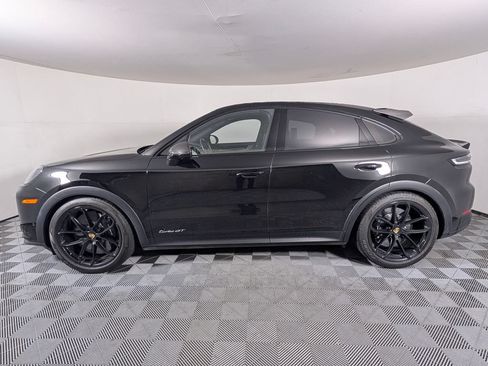 Certified 2024 Porsche Cayenne Turbo GT AWD/4WD image 2