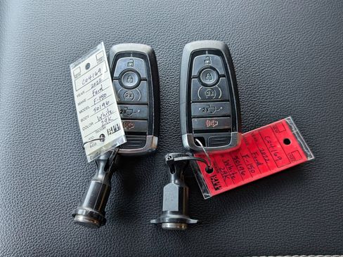 Used 2022 Ford F150 XLT w/ Equipment Group 302A High image 34