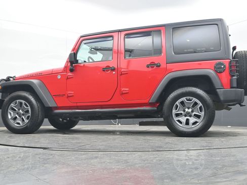 Used 2015 Jeep Wrangler Unlimited Rubicon image 26