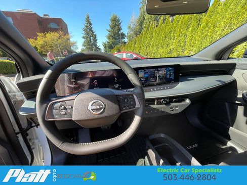 Used 2026 Nissan Leaf w/ Floor Mat Package (S+) FWD image 34