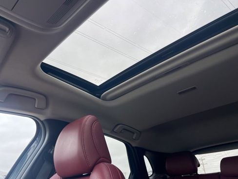 Used 2024 MAZDA CX-30 AWD 2.5 S w/ Preferred Package image 8