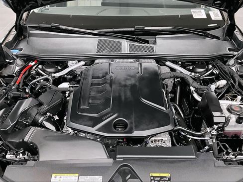 Certified 2025 Audi A5 2.0T Premium w/ Convenience Package image 29