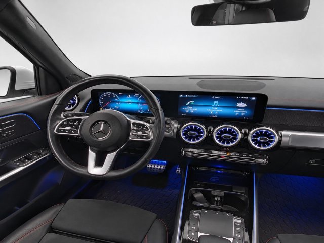 Certified 2022 Mercedes-Benz GLB 250 4MATIC image 28