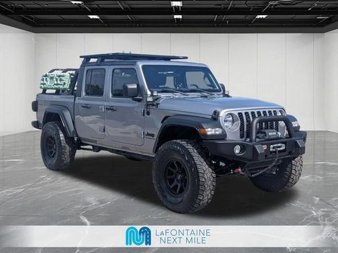 Used 2020 Jeep Gladiator Sport w/ Quick Order Package 24S AWD/4WD image 7