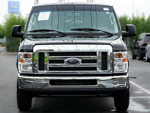 Used 2014 Ford E-150 and Econoline 150 w/ Power Group RWD image 2