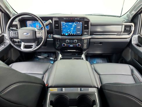 Used 2023 Ford F250 Lariat w/ Sport Appearance Package AWD/4WD image 23